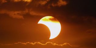 Fenomen astronomic spectaculos si destul de rar: Eclipsa de Soare vazuta din Timisoara