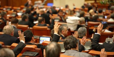 Senatul a adoptat proiectul de lege privind Codul Fiscal