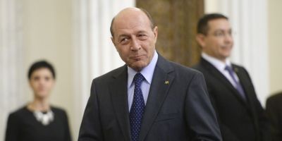 Basescu, despre ideea lui Ponta de a opri exportul de masa lemnoasa: Ponta draga, daca vrei sa faci un bine minimal tarii, citeste si tu Tratatul de la Lisabona