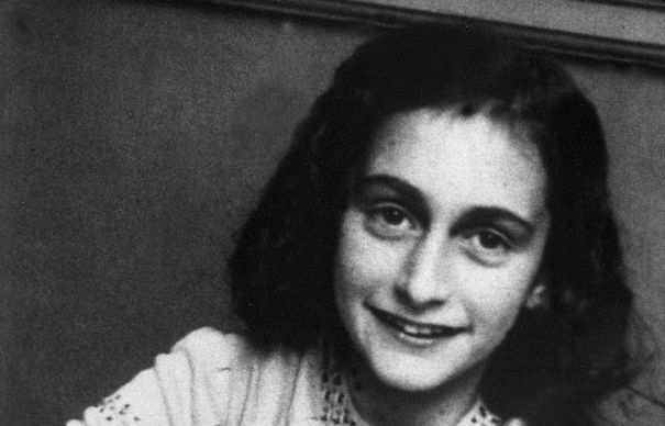 Cartea de povesti apartinand lui Anne Frank va fi scoasa la licitatie in New York