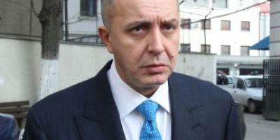 Milionarul Puiu Popoviciu a fost condamnat la 9 ani de inchisoare. Decizia nu este definitiva