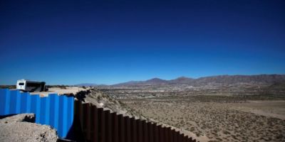 Administratia Trump are doar 20 de milioane de dolari la dispozitie pentru constructia zidului de la granita cu Mexic