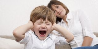 9 tehnici de calmare a copiilor anxiosi: cum le transmiti curajul de a trece peste provocari