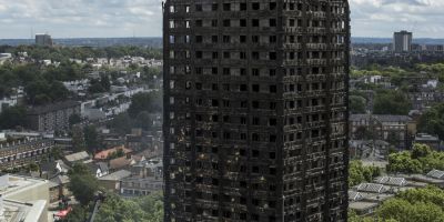 Numarul mortilor din blocul turn din Londra ar putea depasi 100. 
