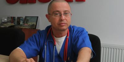 Doctorul-deputat Ciuhodaru, profesor la o universitate privata, a obtinut un post de medic de urgente intr-un spital de stat